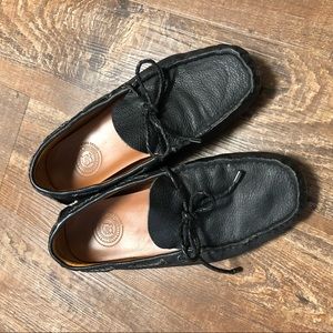 leather boat shoes